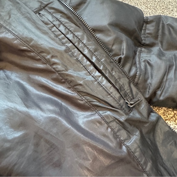 Tech by Tumi Black Puffer Jacket Men’s Large Zip Chest Pocket Lightweight - Picture 13 of 16